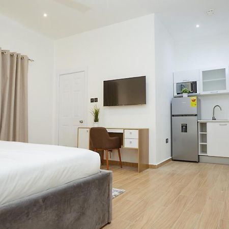 אקרה Maple Homes מראה חיצוני תמונה