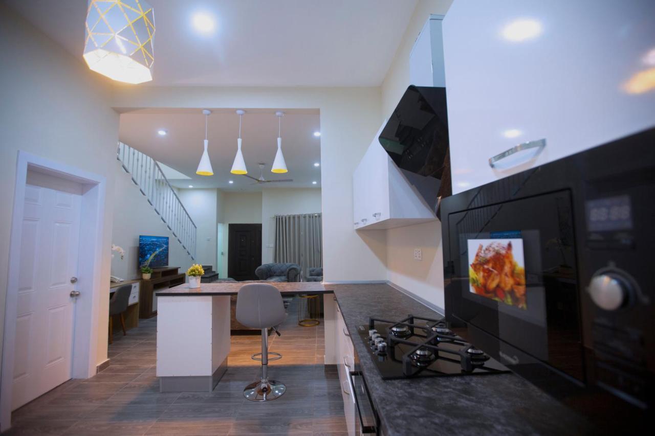 אקרה Maple Homes מראה חיצוני תמונה