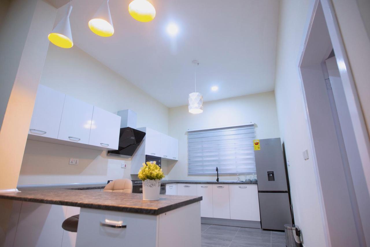 אקרה Maple Homes מראה חיצוני תמונה